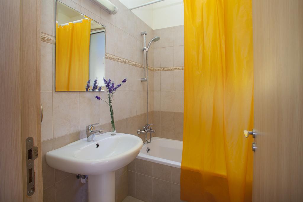 Villa Clematis Протарас Экстерьер фото